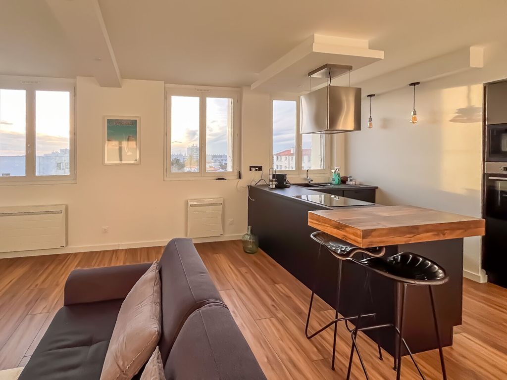 Achat appartement à vendre 3 pièces 57 m² - La Rochelle