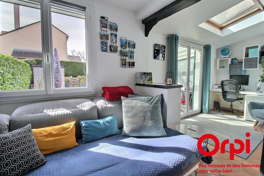 Achat maison 3 chambre(s) - Montigny-le-Bretonneux