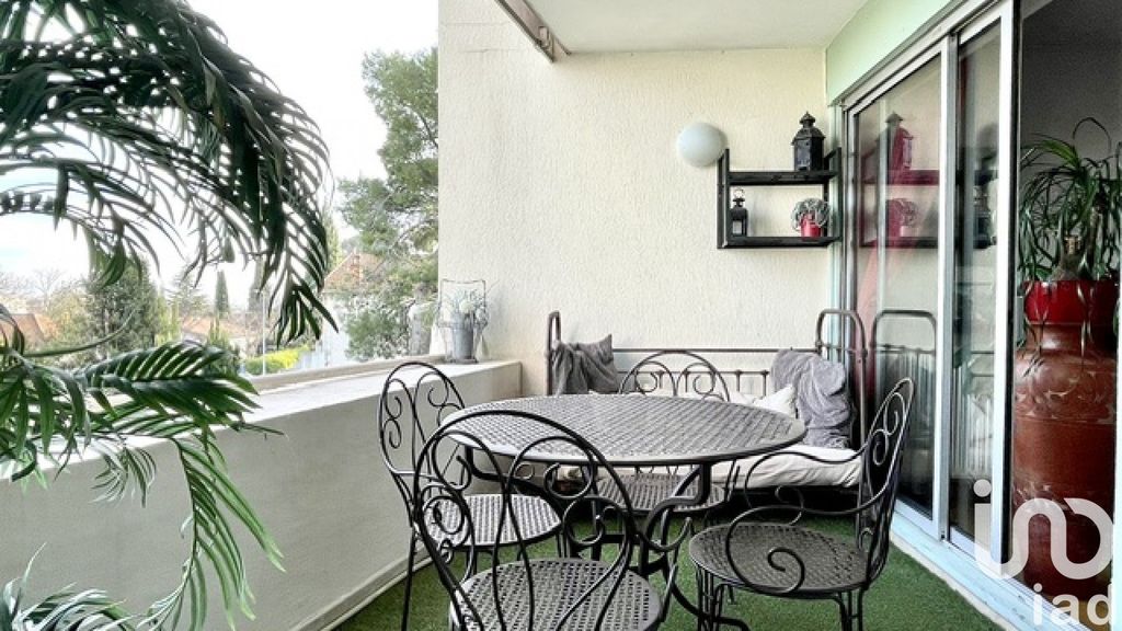 Achat appartement à vendre 3 pièces 74 m² - Nîmes