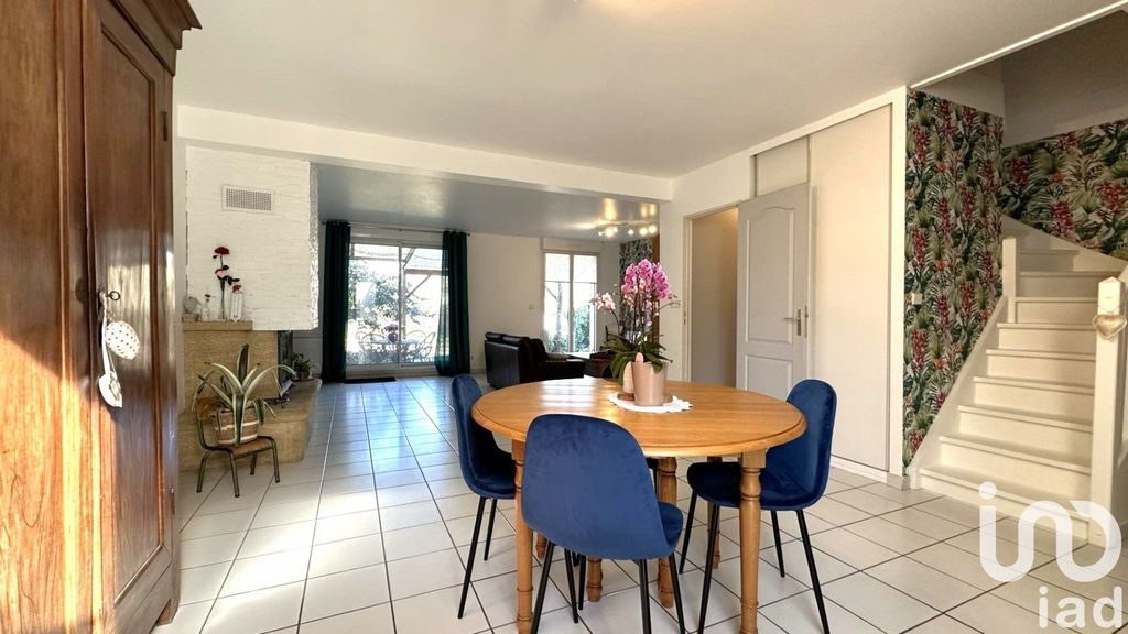 Achat maison à vendre 3 chambres 112 m² - La Queue-en-Brie