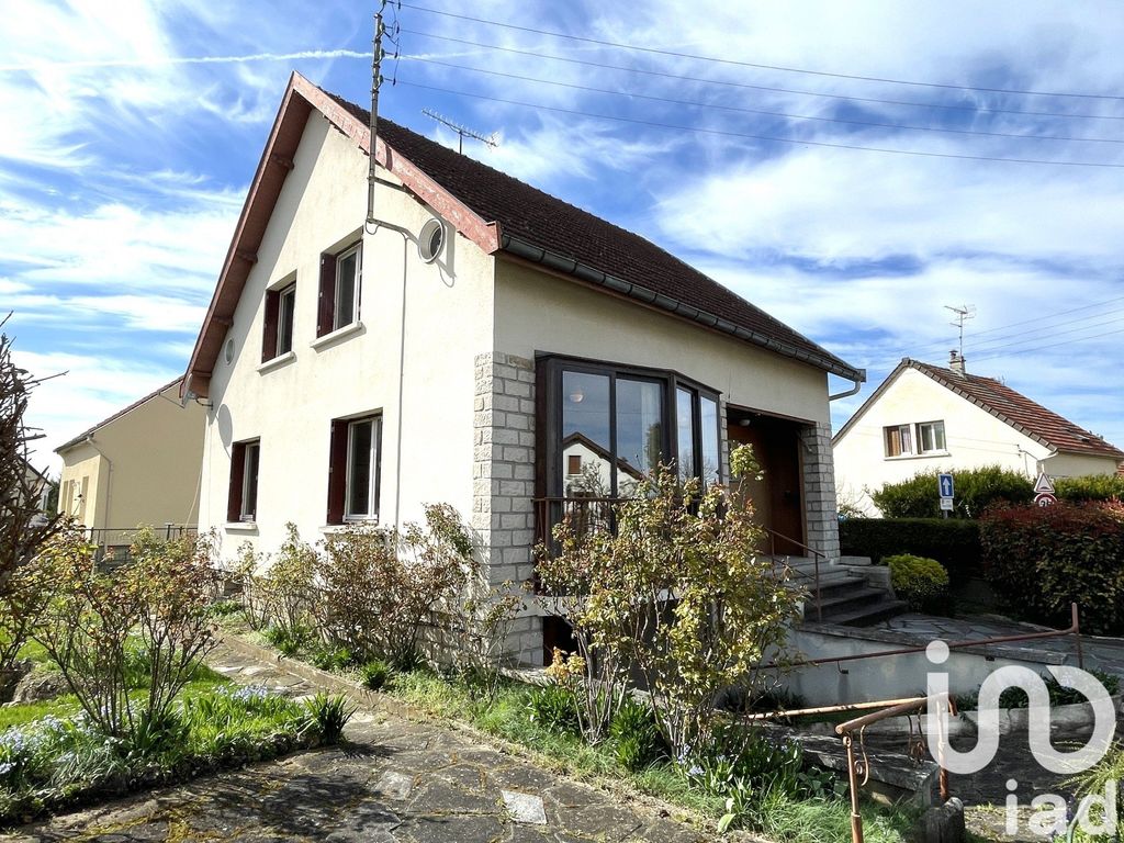 Achat maison à vendre 3 chambres 122 m² - La Chapelle-Saint-Luc