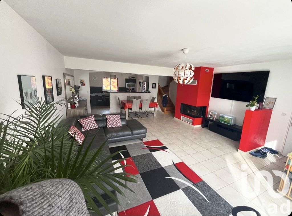 Achat maison à vendre 4 chambres 157 m² - Bazoches-sur-le-Betz