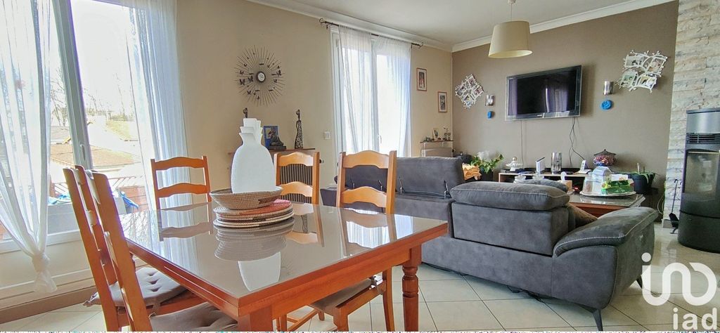 Achat maison à vendre 5 chambres 194 m² - Puiseux-en-France