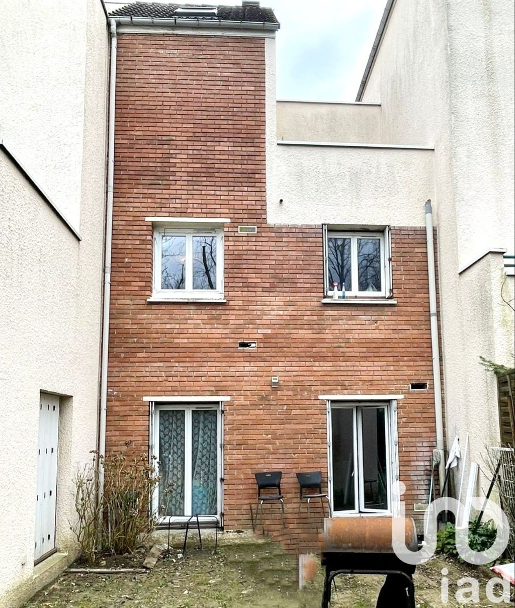 Achat maison à vendre 4 chambres 103 m² - Évry