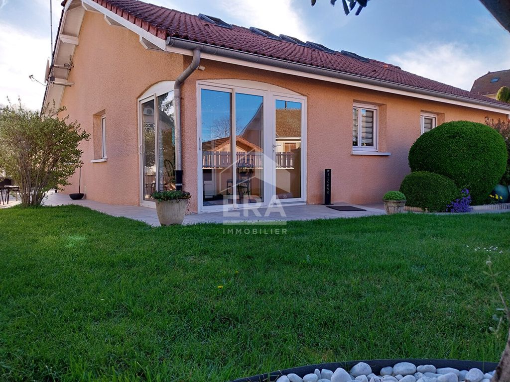 Achat maison à vendre 4 chambres 124 m² - Saint-André-le-Gaz