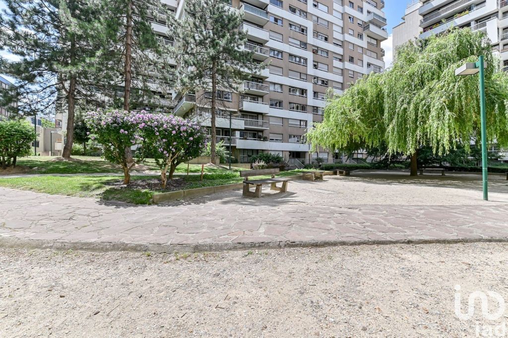 Achat appartement à vendre 4 pièces 83 m² - Paris 19ème arrondissement