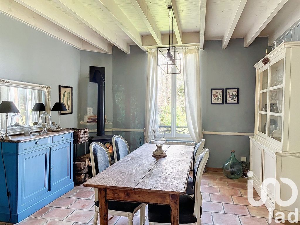 Achat maison à vendre 4 chambres 112 m² - Saint-Seurin-sur-l'Isle