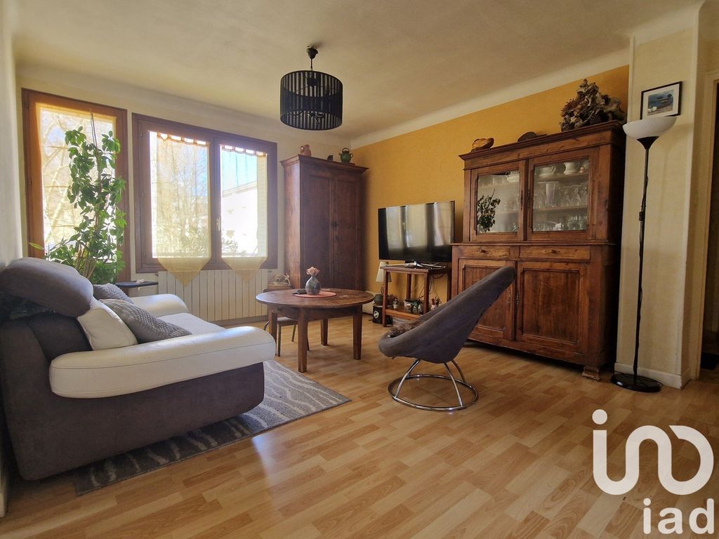 Achat appartement à vendre 4 pièces 66 m² - Grenoble