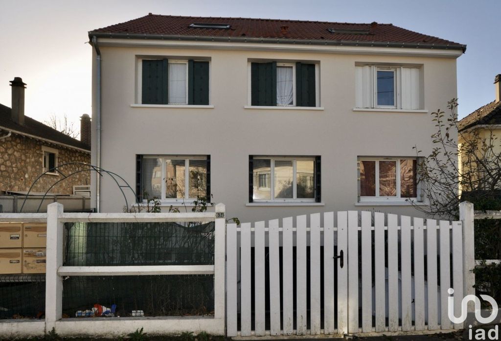 Achat appartement à vendre 2 pièces 53 m² - Carrières-sous-Poissy