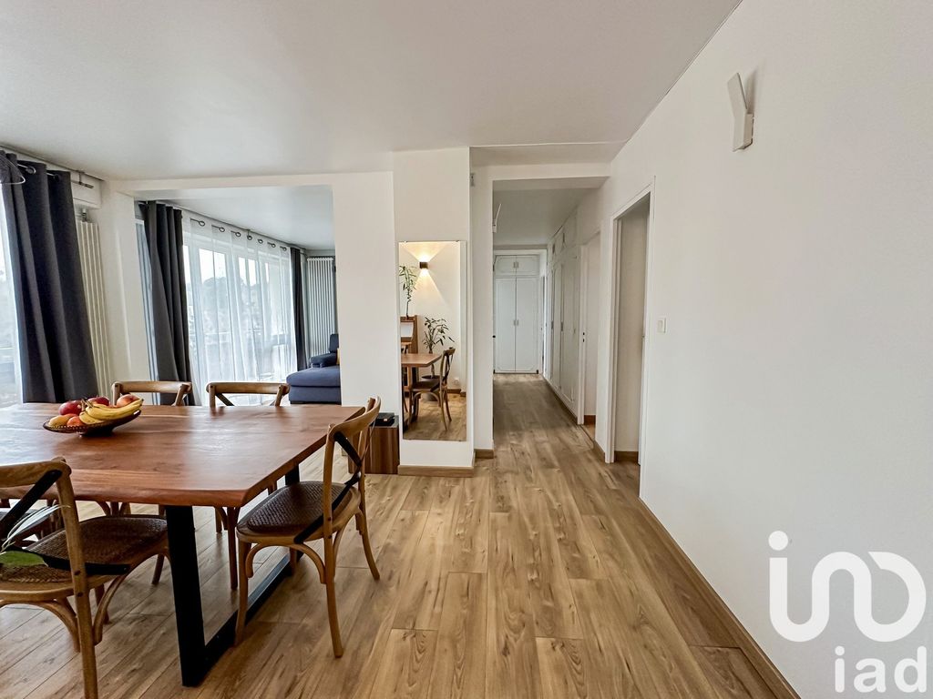 Achat appartement à vendre 5 pièces 82 m² - La Celle-Saint-Cloud