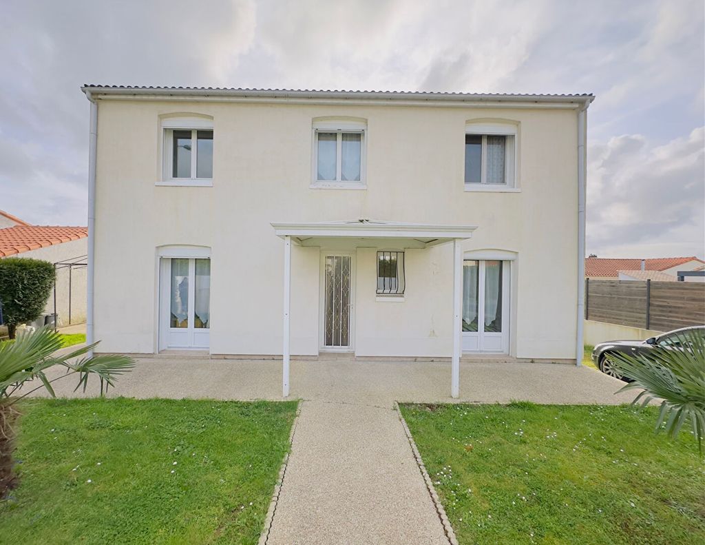 Achat maison à vendre 5 chambres 144 m² - La Roche-sur-Yon