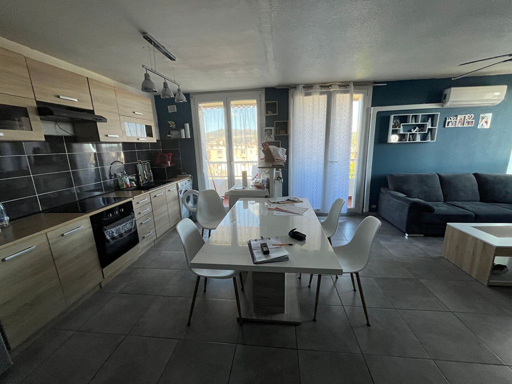 Achat appartement à vendre 3 pièces 60 m² - Marseille 15ème arrondissement