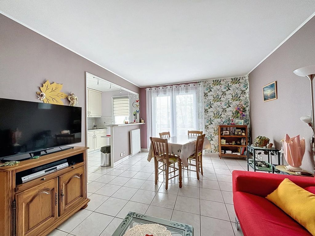 Achat appartement à vendre 3 pièces 63 m² - Élancourt