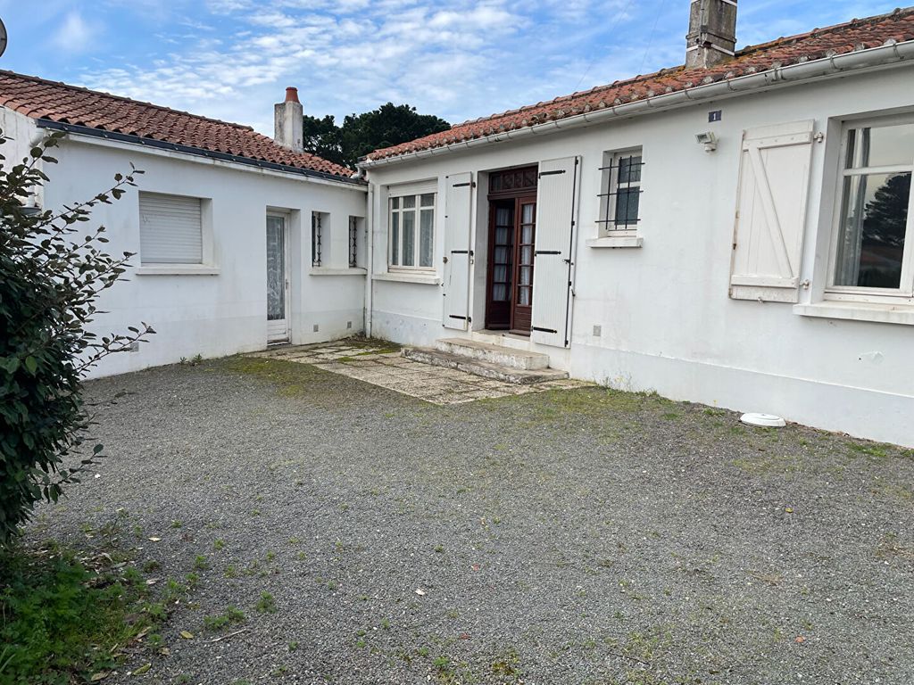 Achat maison à vendre 4 chambres 154 m² - Brem-sur-Mer