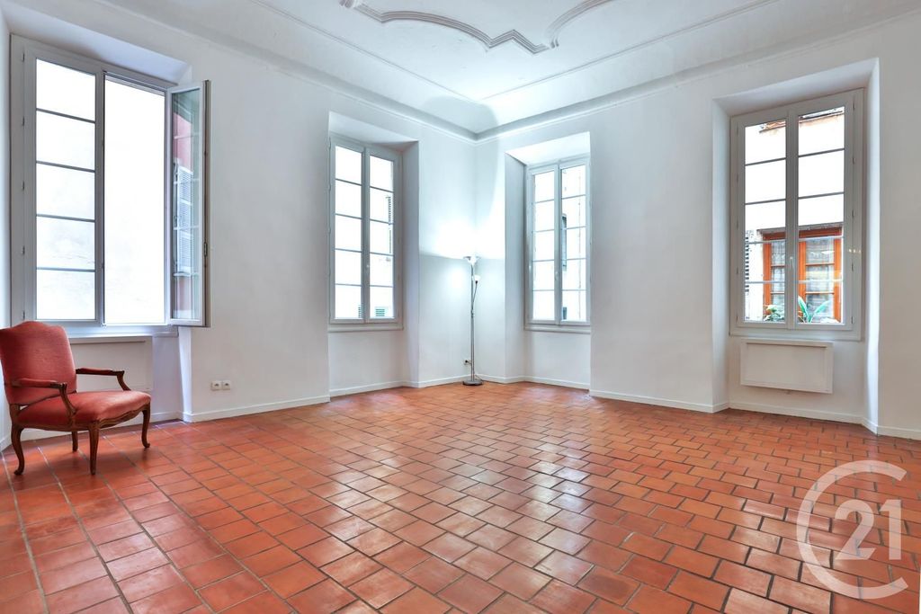 Achat appartement à vendre 3 pièces 82 m² - Nice