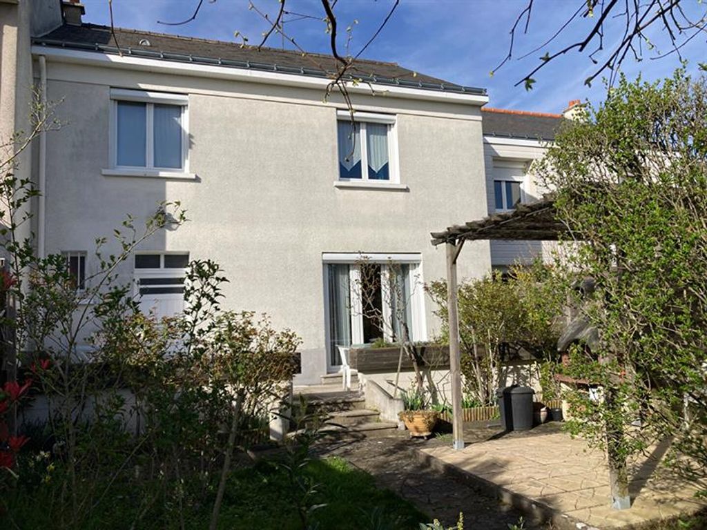 Achat maison à vendre 4 chambres 99 m² - Joué-lès-Tours