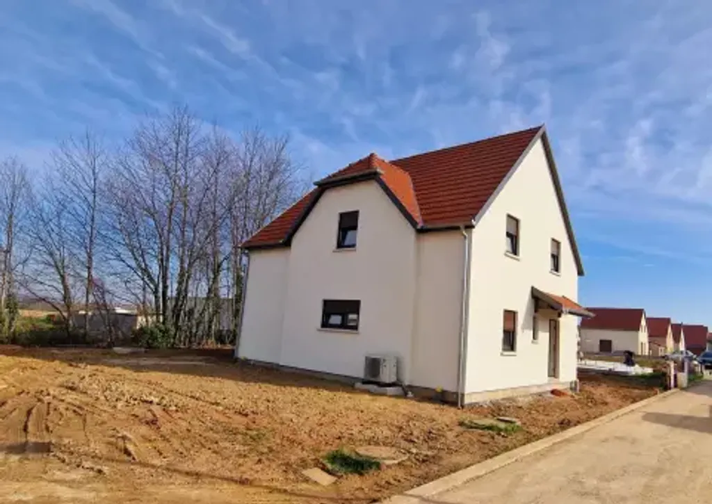 Achat maison à vendre 4 chambres 140 m² - Bourgheim