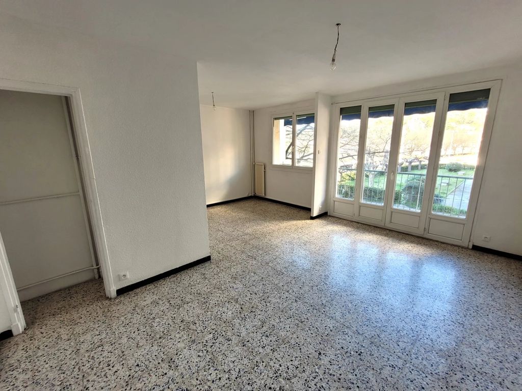 Achat appartement à vendre 5 pièces 94 m² - Alès