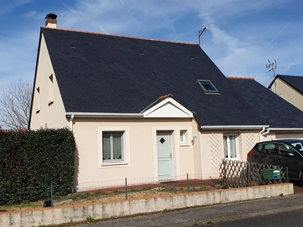 Achat maison à vendre 4 chambres 110 m² - Beaufort-en-Anjou