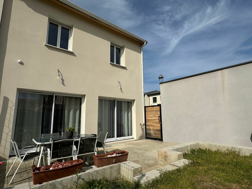 Achat maison à vendre 3 chambres 91 m² - Montélimar