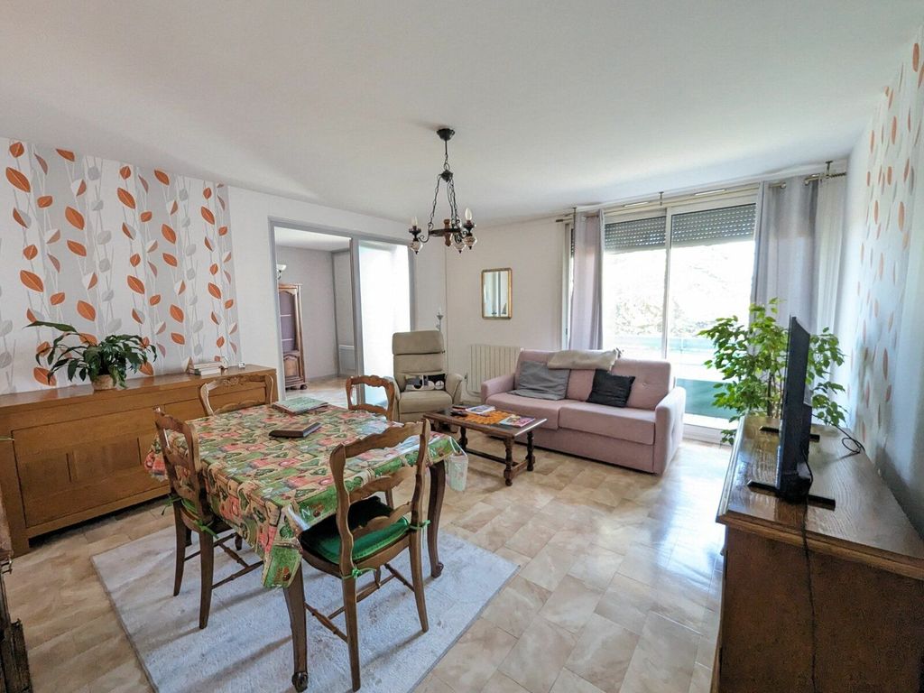 Achat appartement à vendre 4 pièces 79 m² - Péronnas