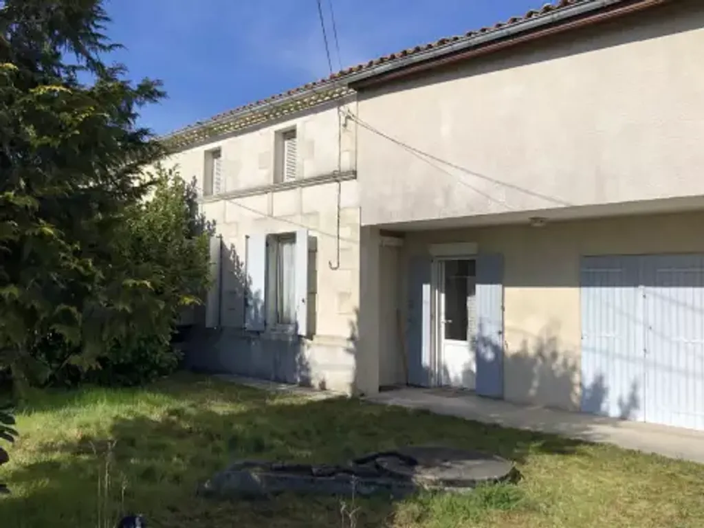 Achat maison à vendre 2 chambres 92 m² - Marcillac