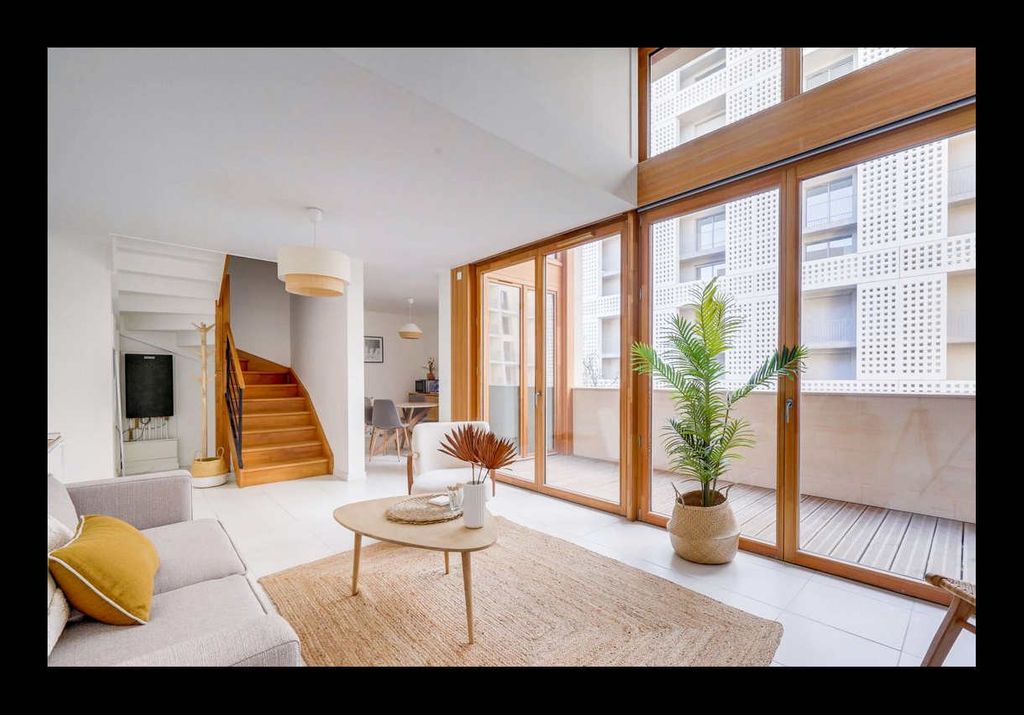 Achat duplex à vendre 5 pièces 111 m² - Bordeaux