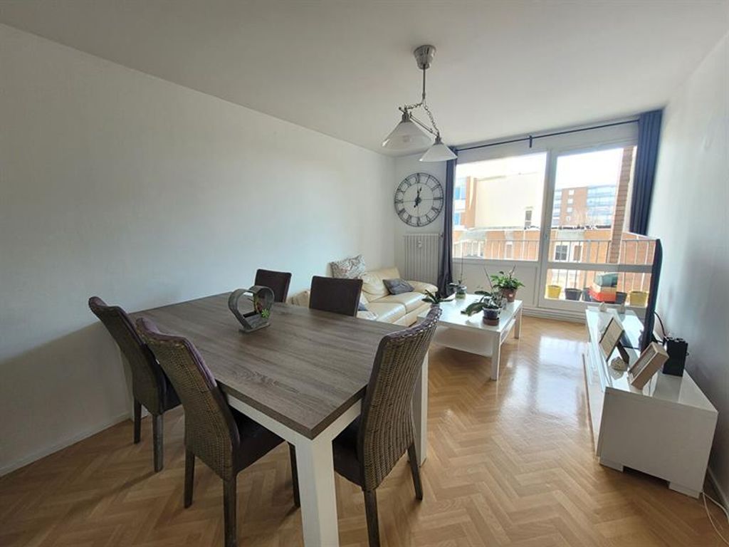 Achat appartement à vendre 2 pièces 50 m² - La Madeleine