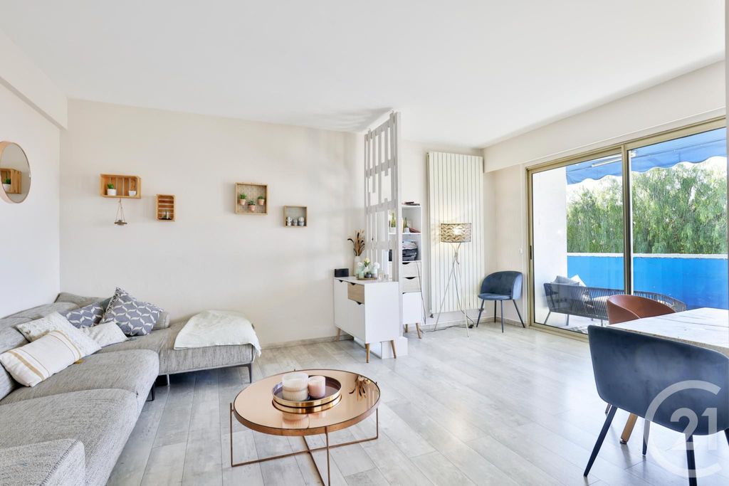 Achat appartement à vendre 4 pièces 93 m² - Nice