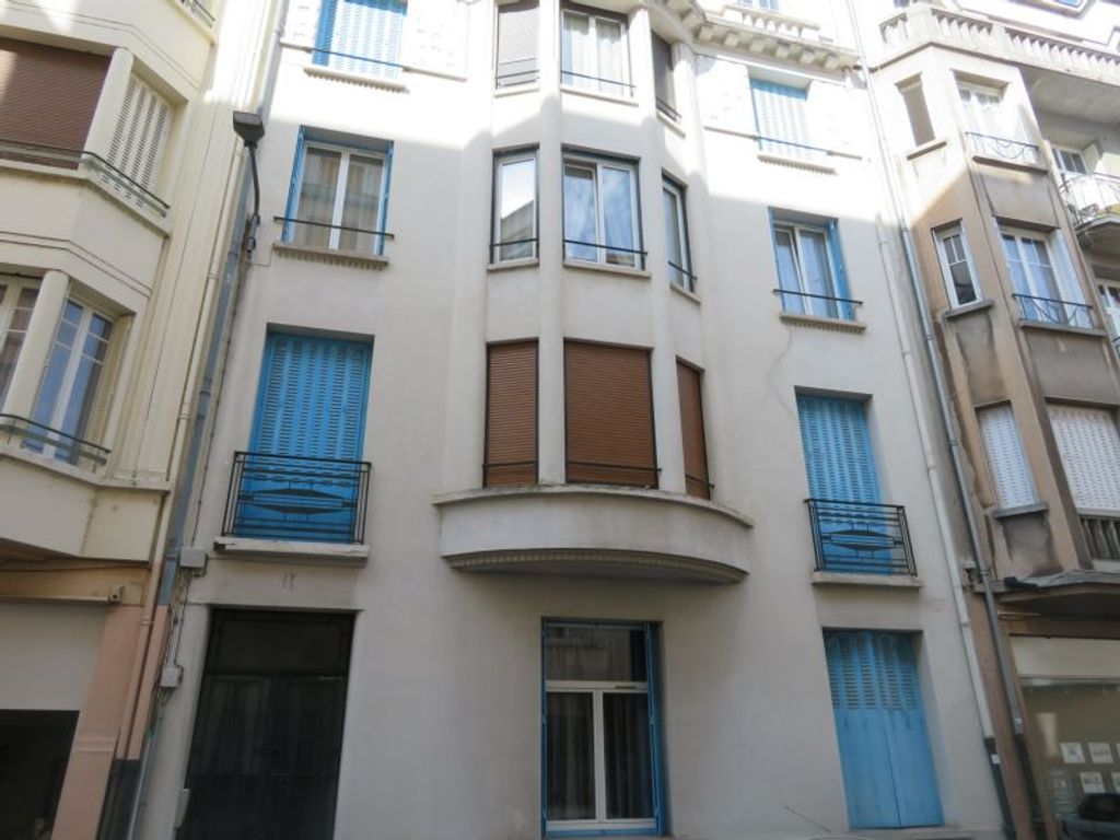 Achat appartement à vendre 4 pièces 84 m² - Vichy