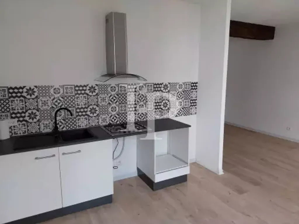 Achat appartement à vendre 3 pièces 71 m² - Charlieu