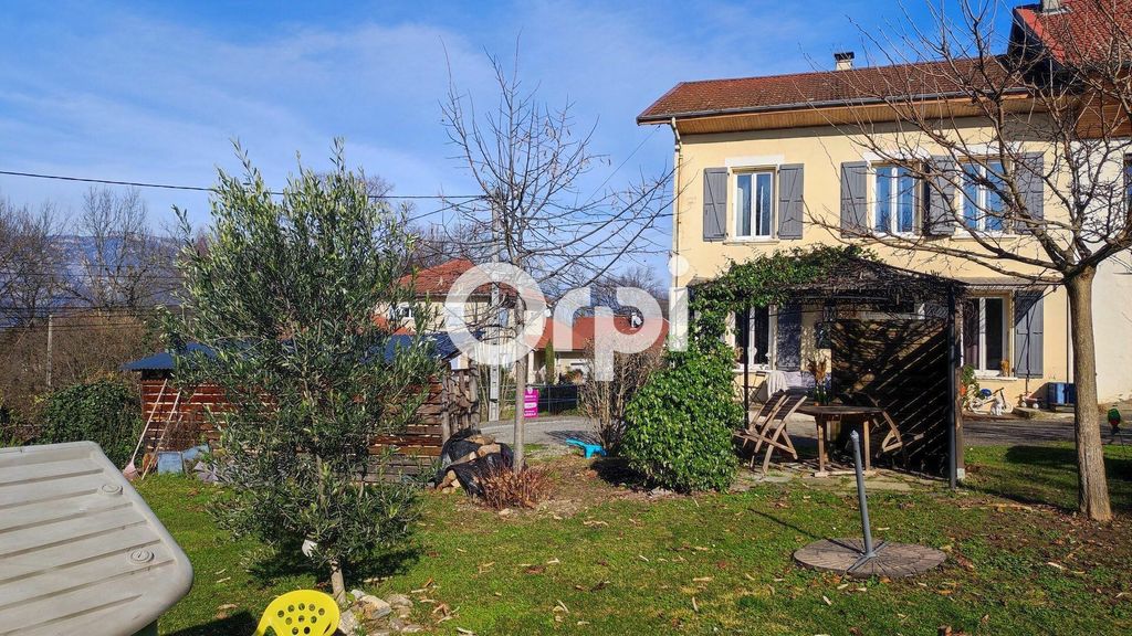 Achat maison à vendre 3 chambres 98 m² - Laissaud