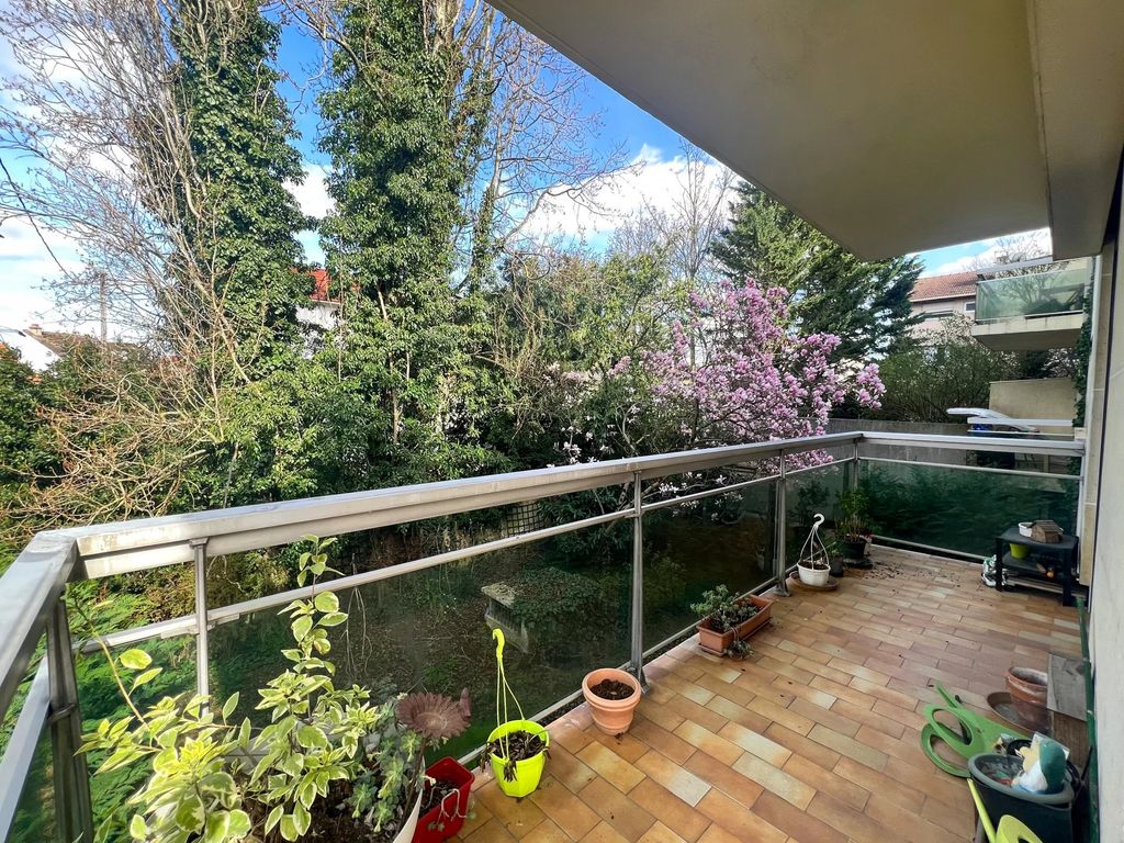 Achat appartement à vendre 4 pièces 72 m² - Le Raincy