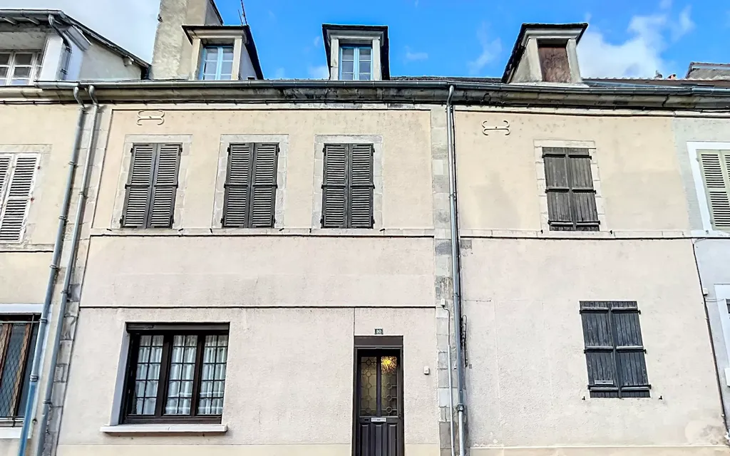 Achat maison à vendre 5 chambres 199 m² - Le Châtelet