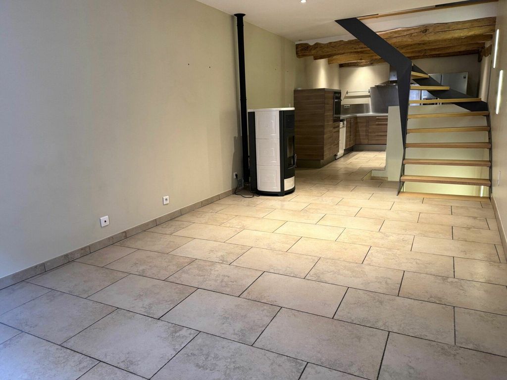 Achat maison à vendre 2 chambres 105 m² - Aups