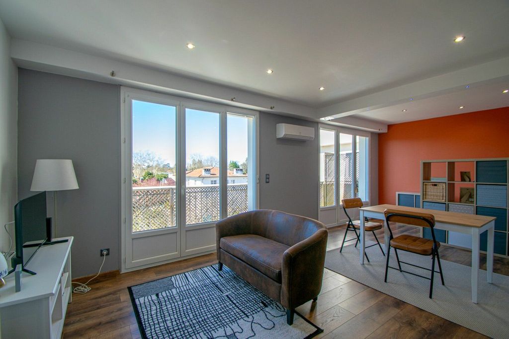 Achat appartement à vendre 2 pièces 52 m² - Pau
