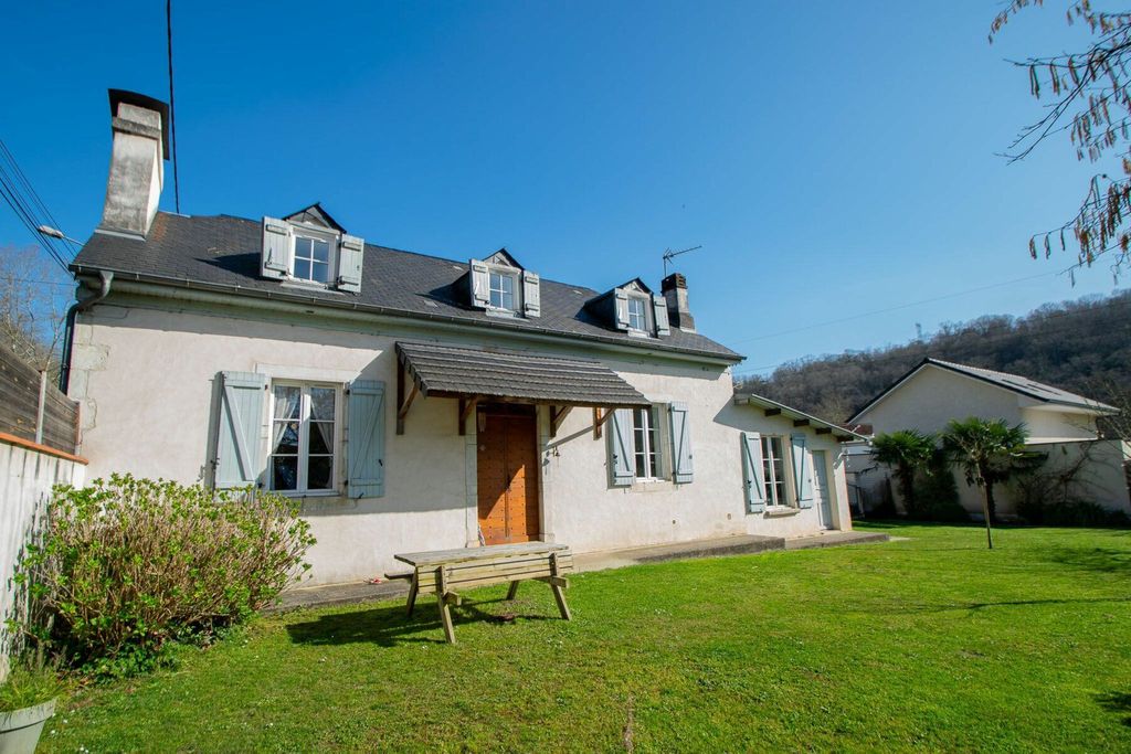 Achat maison à vendre 3 chambres 116 m² - Jurançon