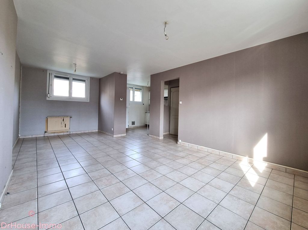 Achat maison à vendre 2 chambres 75 m² - Neuves-Maisons