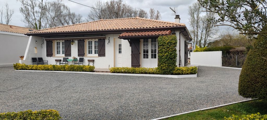 Achat maison à vendre 3 chambres 120 m² - Saint-André-de-Cubzac
