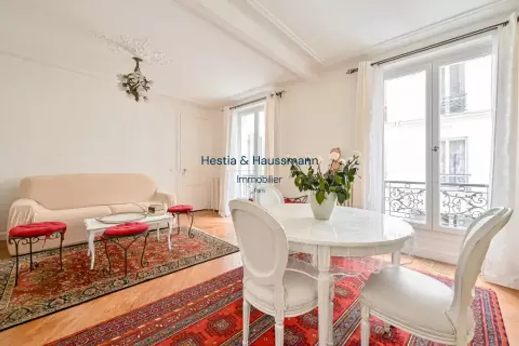 Achat appartement à vendre 3 pièces 54 m² - Paris 9ème arrondissement