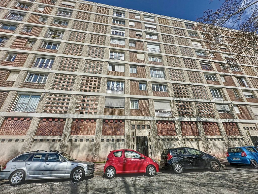 Achat appartement à vendre 3 pièces 50 m² - Avignon