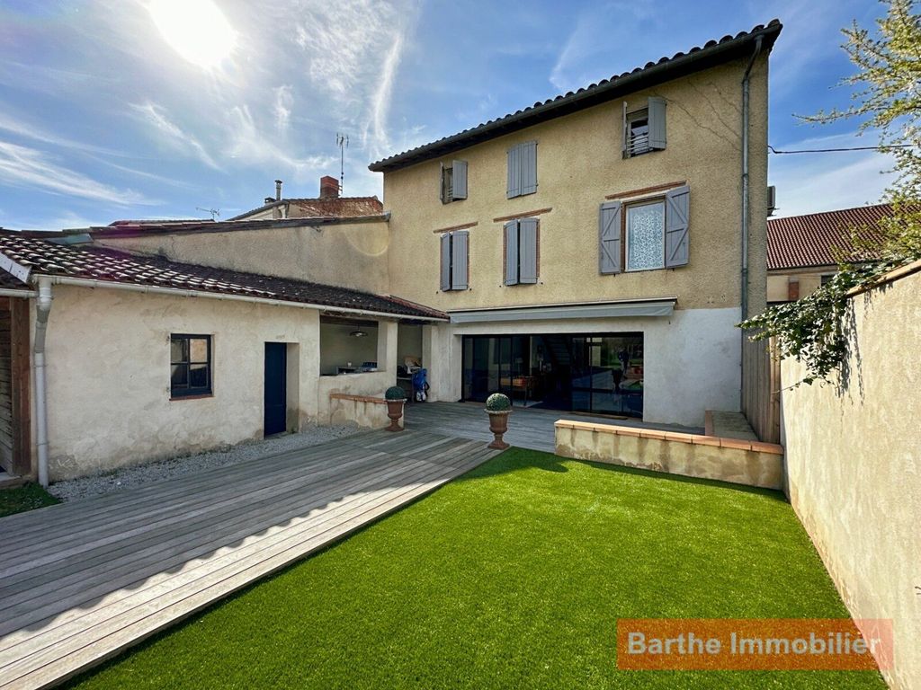 Achat maison à vendre 7 chambres 270 m² - Gaillac