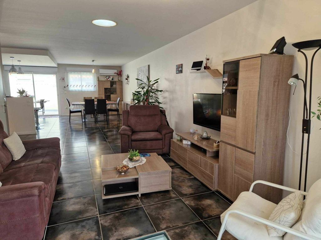 Achat maison à vendre 3 chambres 120 m² - Mèze