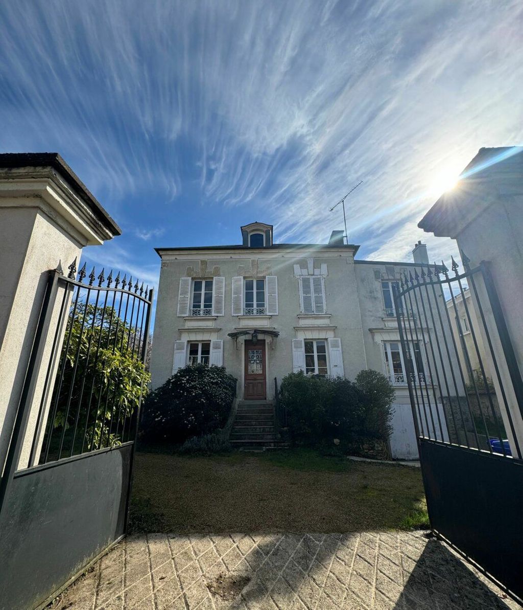 Achat maison à vendre 5 chambres 152 m² - Le Raincy