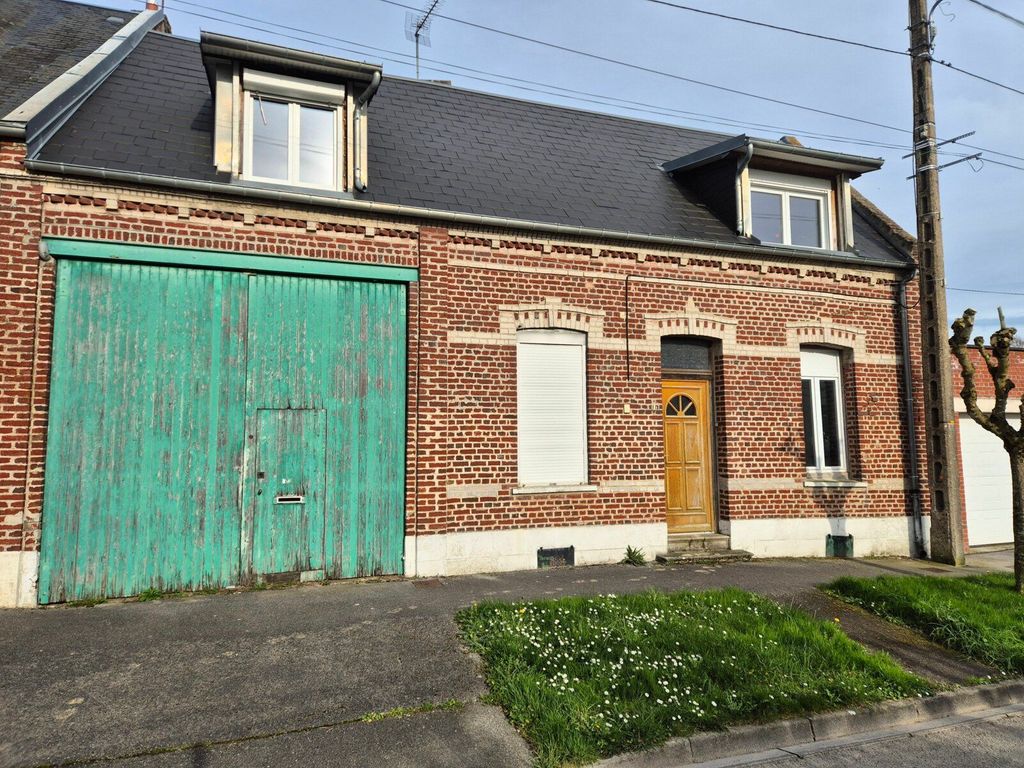 Achat maison à vendre 2 chambres 110 m² - Nesle