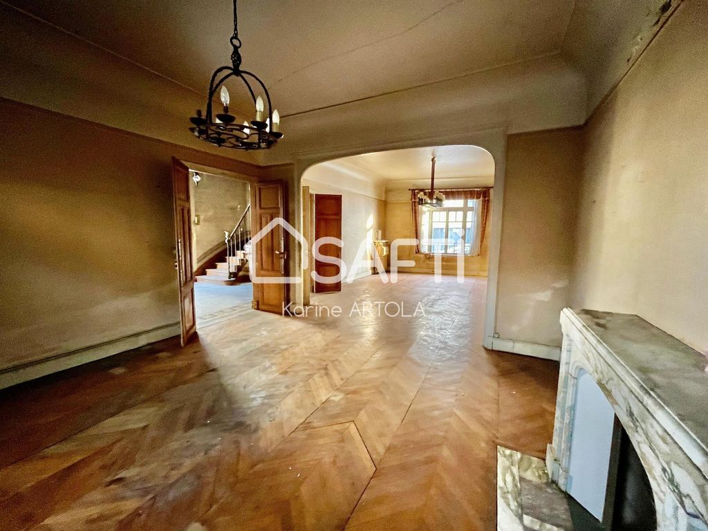 Achat maison à vendre 5 chambres 250 m² - Verdun