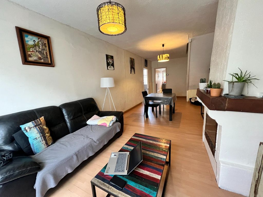 Achat maison à vendre 3 chambres 80 m² - Villers-Cotterêts