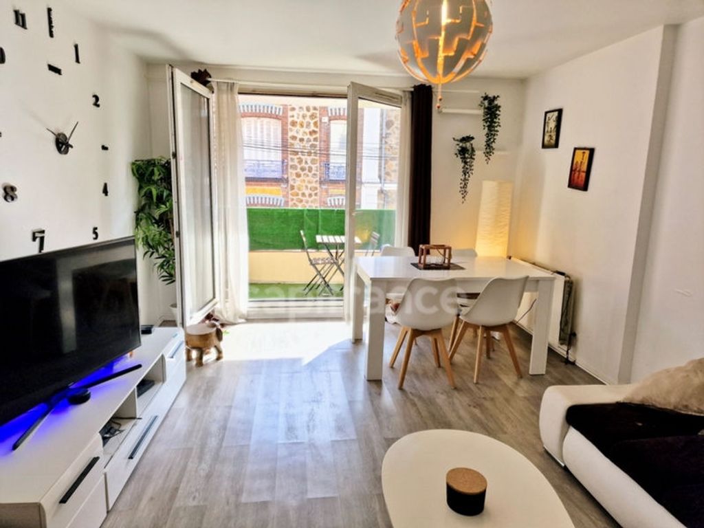 Achat appartement à vendre 2 pièces 52 m² - Noisy-le-Sec