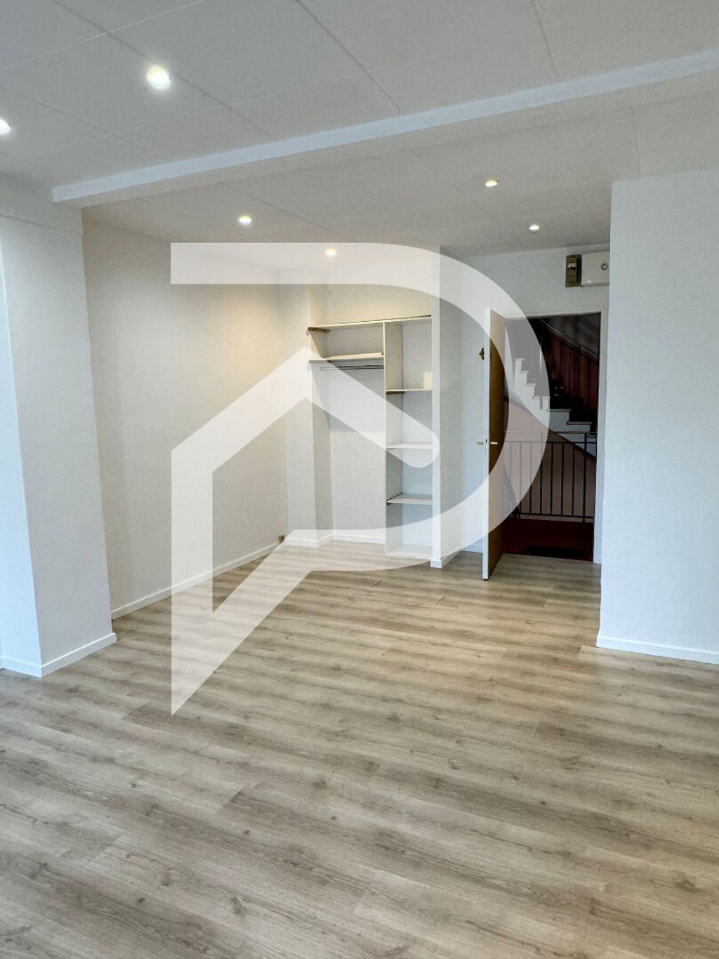 Achat appartement à vendre 2 pièces 112 m² - Soissons