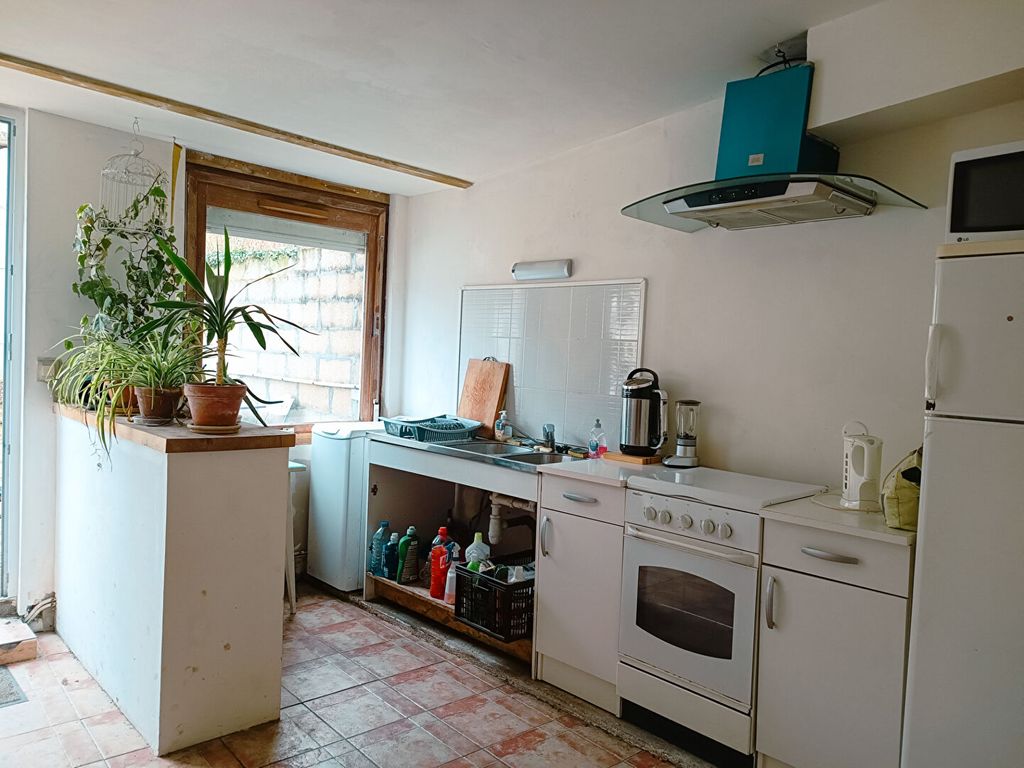 Achat maison à vendre 2 chambres 70 m² - Bourg-Charente